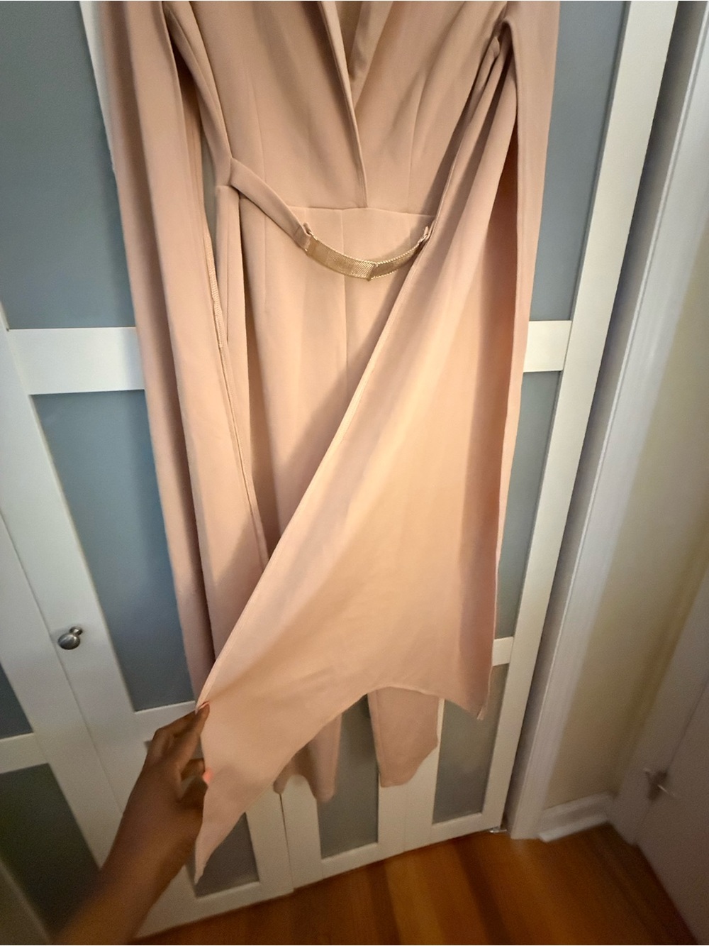 Rare London Blush Cape Sleeves Jumpsuit with Gold Chain Waist - Picture 5 of 6